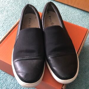 Leather and cloth flats